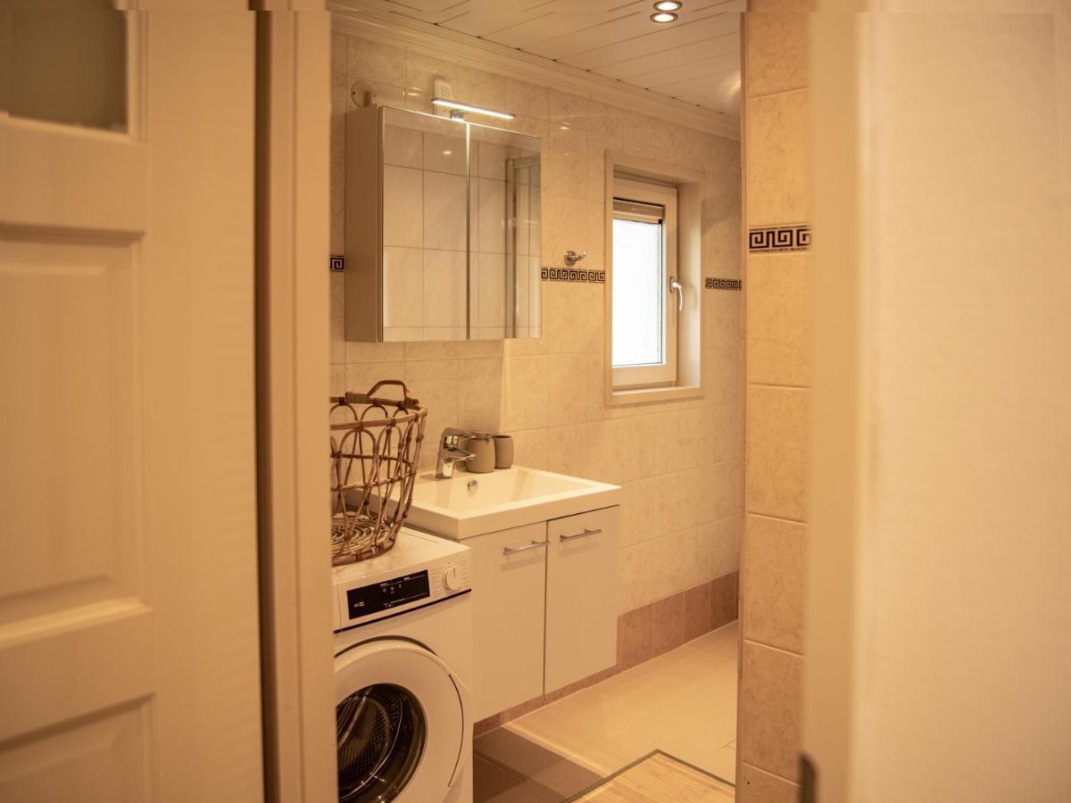 Stayatsas Tiny House Julia In De Bossen Op De Veluwe! Epe Exterior foto